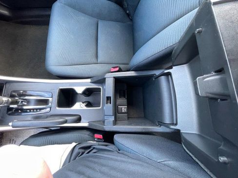 Used 2014 Honda Accord LX image 34