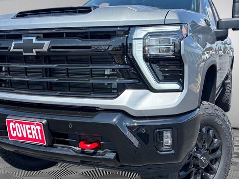 Used 2025 Chevrolet Silverado 2500 LTZ w/ Trail Boss Package AWD/4WD image 3