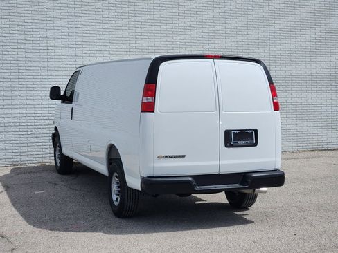 New 2026 Chevrolet Express 2500 Extended w/ Driver Convenience Package image 3