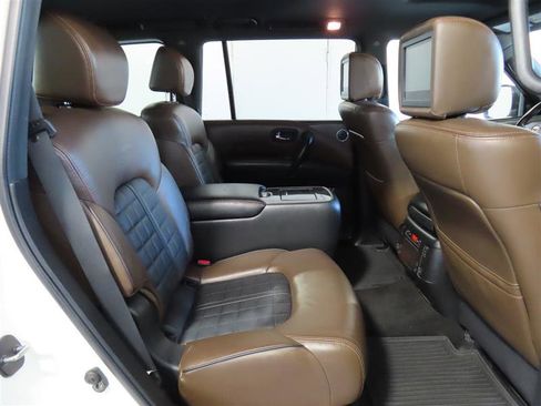Used 2020 Nissan Armada Platinum w/ Platinum Reserve Package image 37