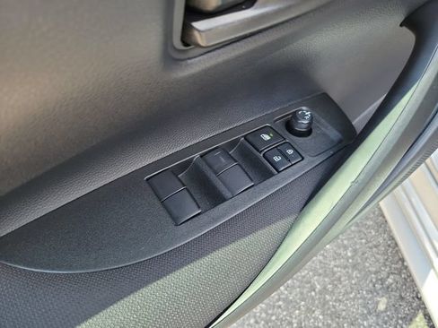 Used 2026 Toyota Corolla LE FWD image 9