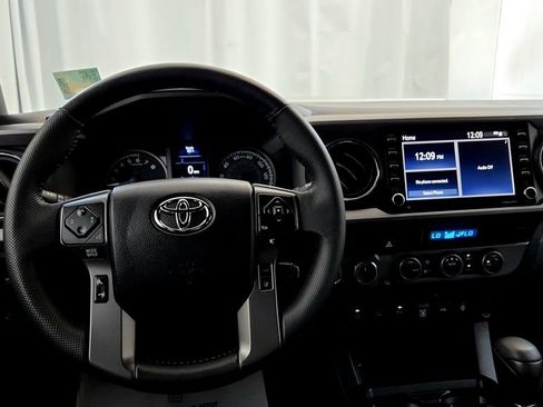 Certified 2023 Toyota Tacoma TRD Sport w/ Technology Package AWD/4WD image 26