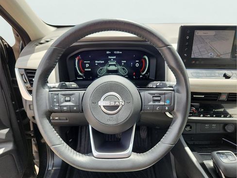 Used 2024 Nissan Rogue SL FWD image 18