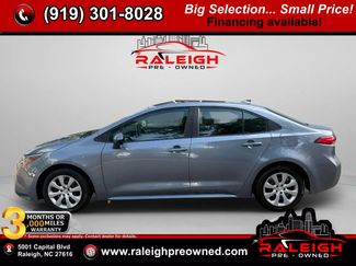Used 2021 Toyota Corolla LE image 1