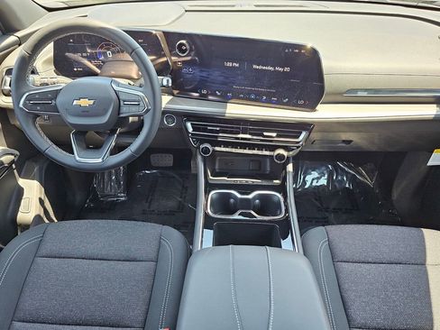 New 2026 Chevrolet Traverse LT FWD image 16