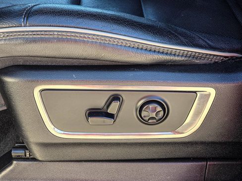 Used 2020 RAM 1500 Limited image 20