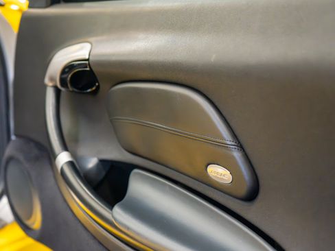 Used 1998 Porsche Boxster RWD image 40