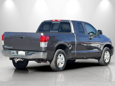Used 2011 Toyota Tundra 2WD Double Cab w/ Tow Pkg image 2