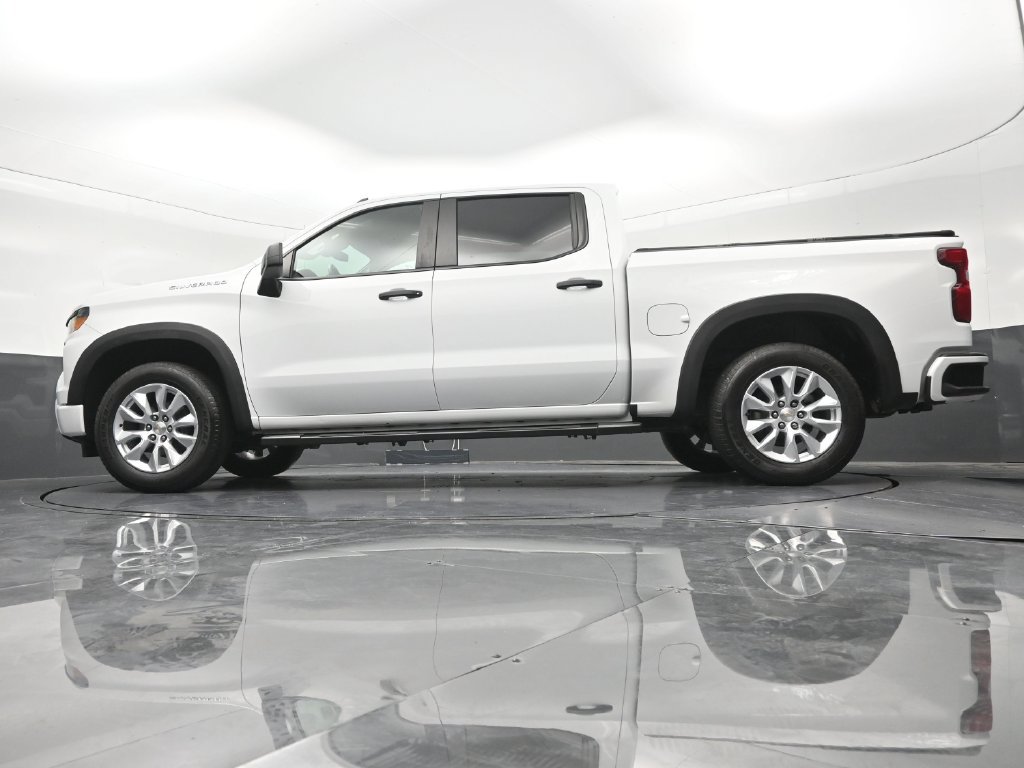 Used 2024 Chevrolet Silverado 1500 Custom RWD image 26