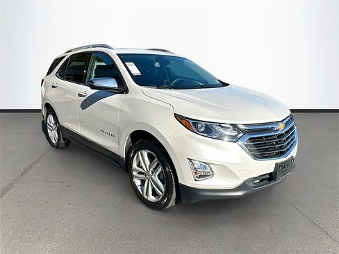 Used 2018 Chevrolet Equinox Premier image 1