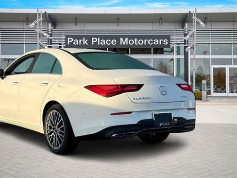Certified 2025 Mercedes-Benz CLA 250 4MATIC image 3