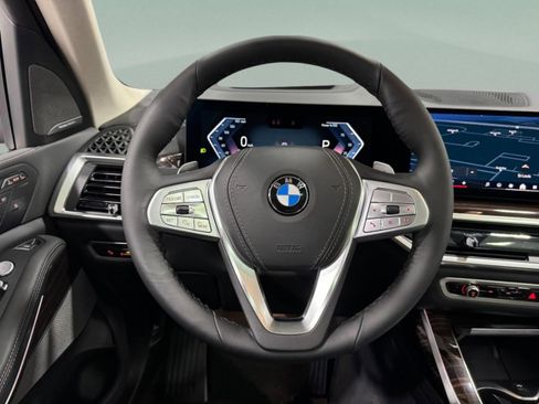 New 2026 BMW X7 xDrive40i image 16