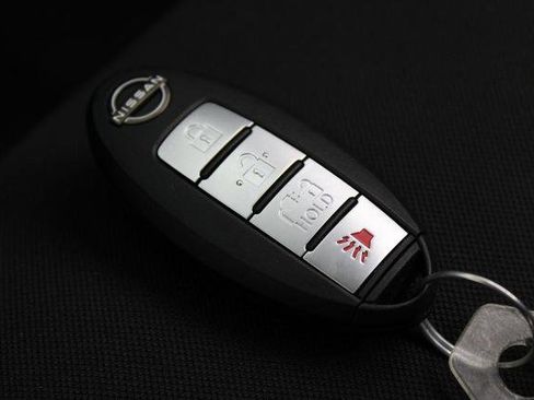 Certified 2023 Nissan Leaf SV Plus image 29