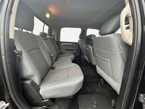 Used 2016 RAM 1500 Classic SLT w/ SLT Plus D←cor Group image 11