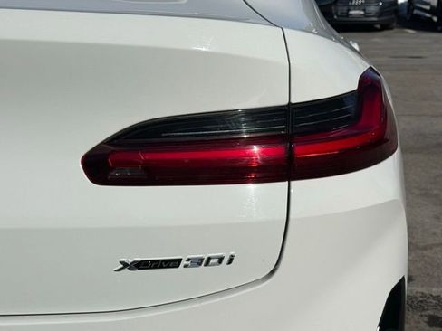 Used 2023 BMW X4 xDrive30i w/ M Sport Package image 18