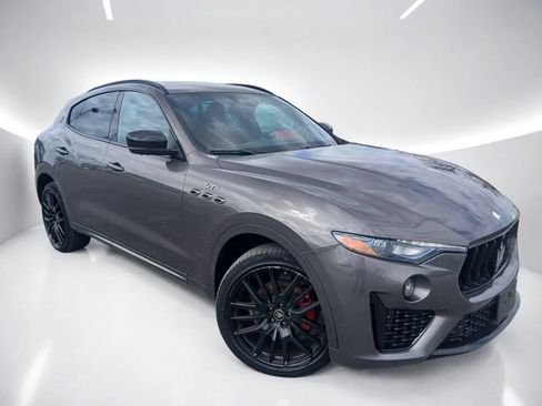 Used 2022 Maserati Levante GT AWD/4WD image 1