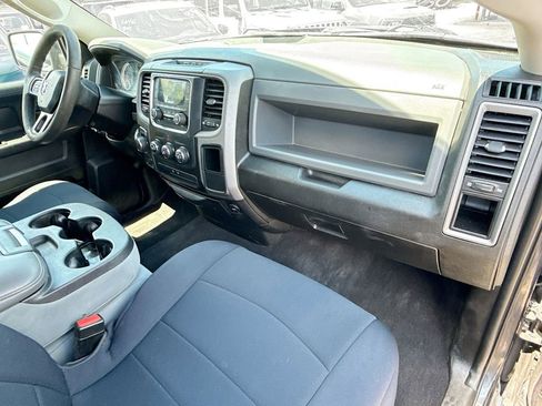 Used 2019 RAM 1500 Express image 33