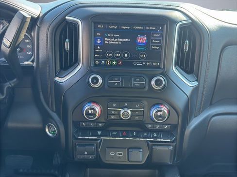 Used 2023 GMC Sierra 3500 AT4 w/ Gooseneck/5TH Wheel Package image 21