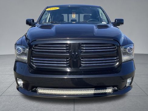 Used 2016 RAM 1500 Sport w/ Black Ram 1500 Sport Group image 19