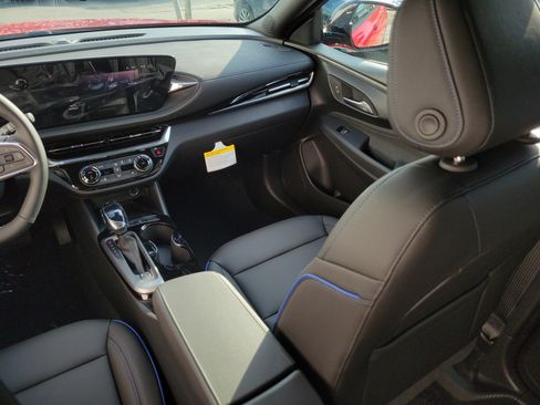 New 2026 Buick Envista Sport Touring w/ Convenience I Package FWD image 16