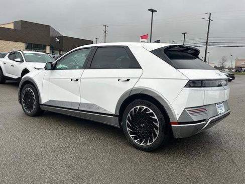 New 2024 Hyundai Ioniq 5 Limited image 3