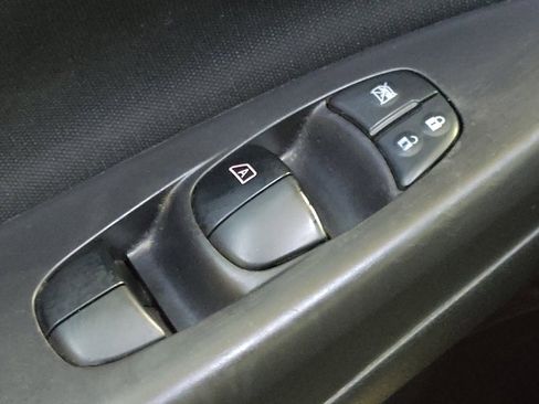 Used 2019 Nissan Sentra SV FWD image 27