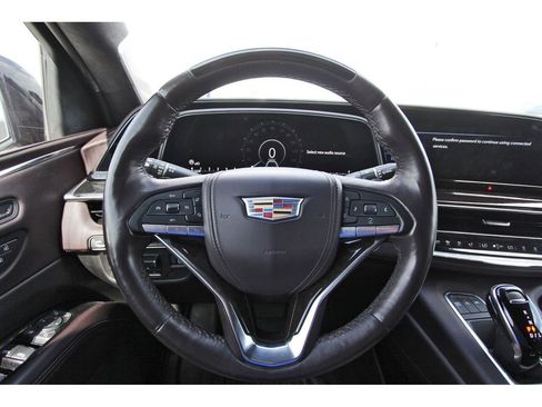 Used 2021 Cadillac Escalade Sport Platinum image 9