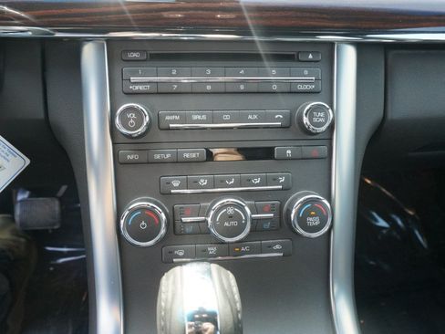 Used 2009 Lincoln MKS FWD image 12