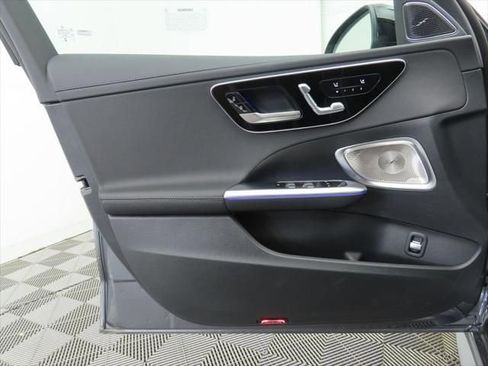 New 2025 Mercedes-Benz C 300 Sedan image 24