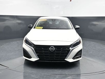Used 2025 Nissan Altima 2.5 SV