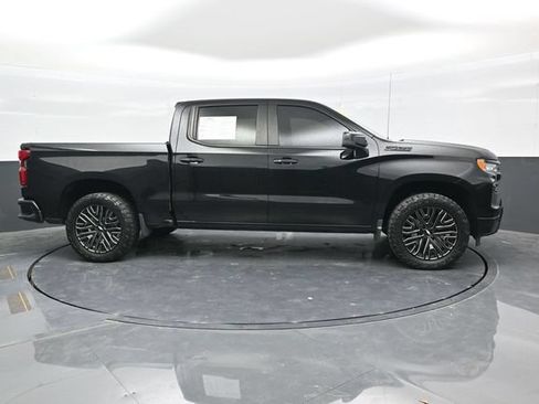 Used 2023 Chevrolet Silverado 1500 RST AWD/4WD image 8
