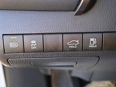 Used 2023 Toyota Camry XSE image 12