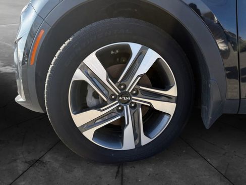 Used 2024 Kia Sorento SX Prestige image 14