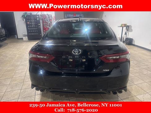 Used 2023 Toyota Camry XSE image 5