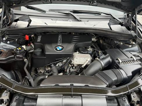 Used 2015 BMW X1 sDrive28i RWD image 8