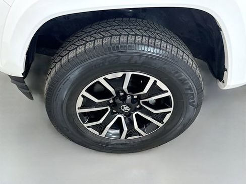 Used 2023 Toyota Tacoma TRD Sport w/ Advanced Technology Package image 28