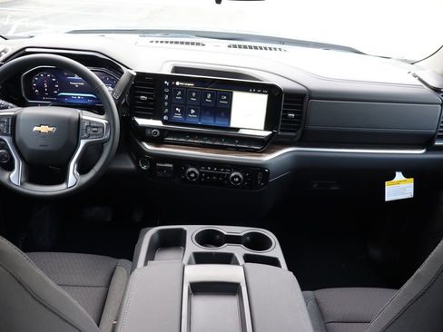 New 2026 Chevrolet Silverado 1500 LT AWD/4WD image 16