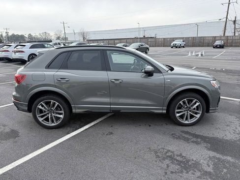 Used 2025 Audi Q3 2.0T Premium image 13