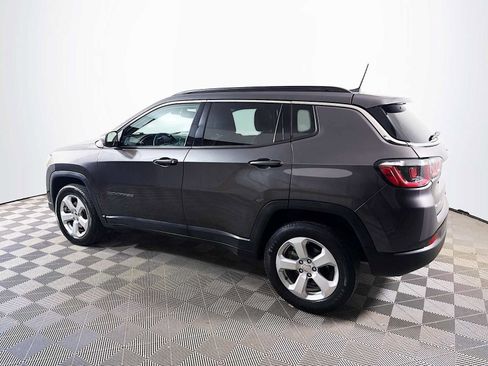 Used 2020 Jeep Compass Latitude w/ Popular Equipment Group AWD/4WD image 6