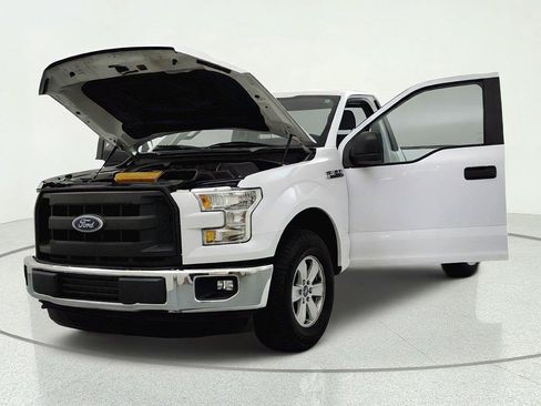 Used 2016 Ford F150 XL w/ Equipment Group 101A Mid AWD/4WD image 10