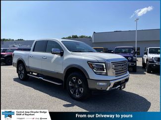 Used 2023 Nissan Titan Platinum Reserve w/ Moonroof Package AWD/4WD video 1