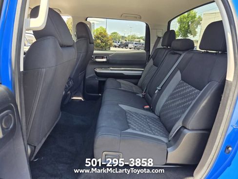 Used 2020 Toyota Tundra SR5 w/ SR5 Upgrade Package AWD/4WD image 10
