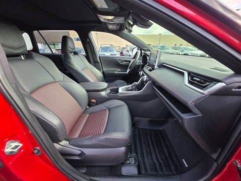 Used 2022 Toyota RAV4 XSE image 13