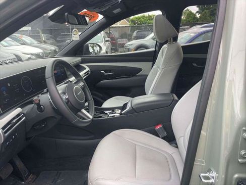 Used 2025 Hyundai Santa Cruz Limited AWD/4WD image 14