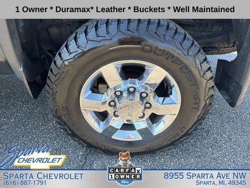Used 2018 GMC Sierra 2500 SLT w/ Duramax Plus Package AWD/4WD image 33