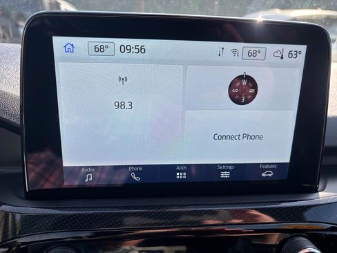 Used 2025 Ford Escape ST-Line image 18