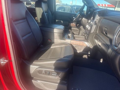 Used 2023 GMC Sierra 2500 Denali w/ Denali Ultimate Package image 14