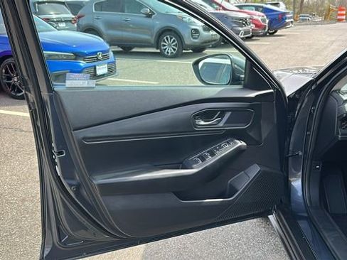 Used 2023 Honda Accord EX image 8