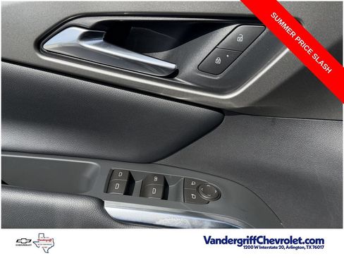 Used 2026 Chevrolet Traverse LT w/ Driver Confidence Package FWD image 20