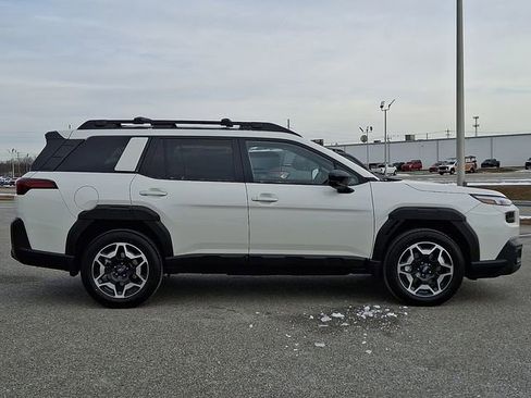 New 2026 Subaru Outback Touring image 10